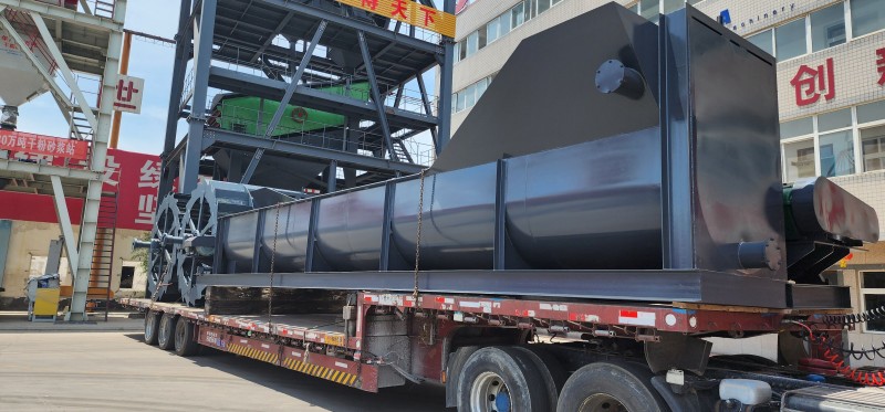 郑州昌利重工螺旋洗砂机.jpg 郑州昌利重工螺旋洗砂机.jpg